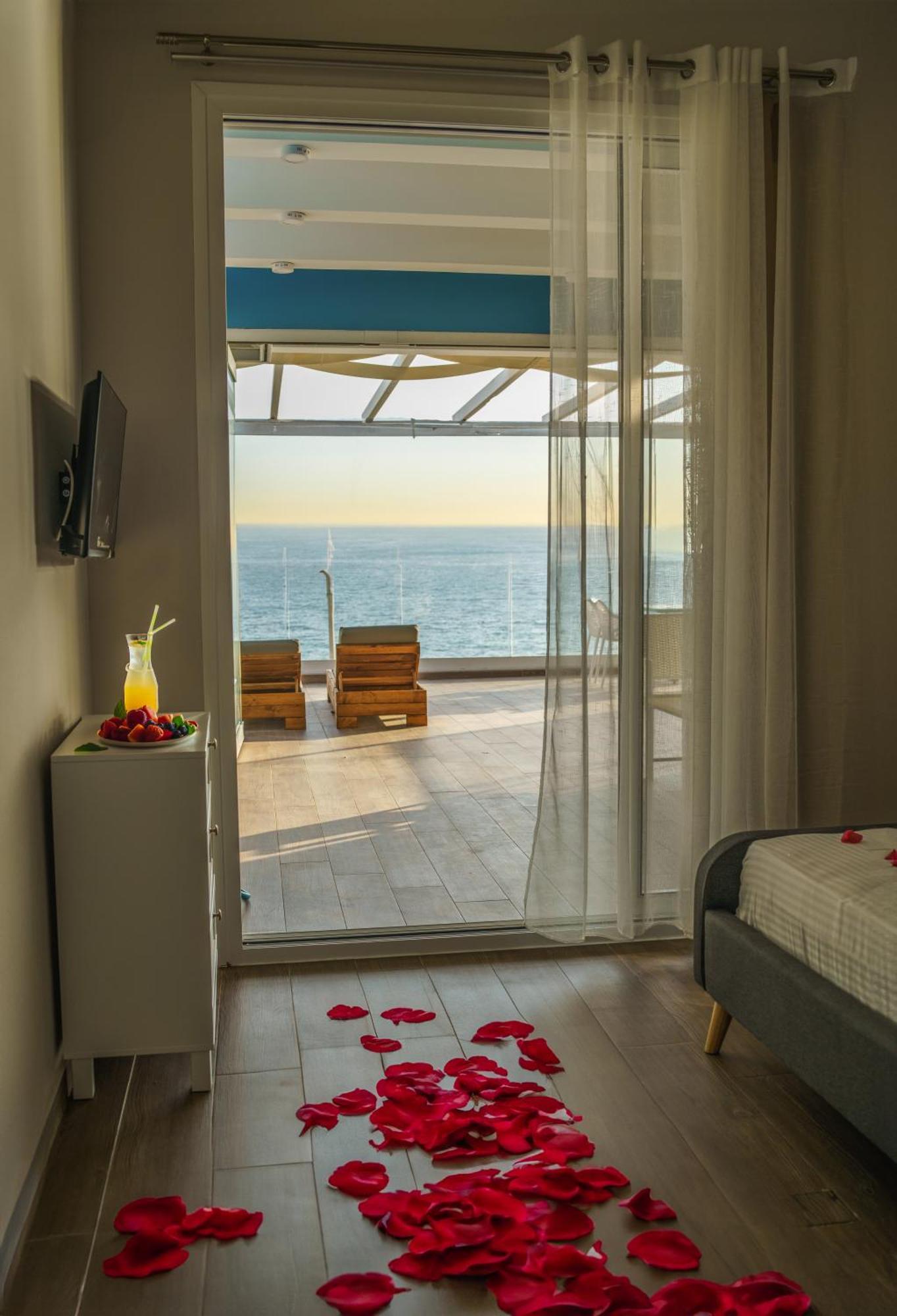 Must Boutique Hotel&Restaurant Kanali  Extérieur photo