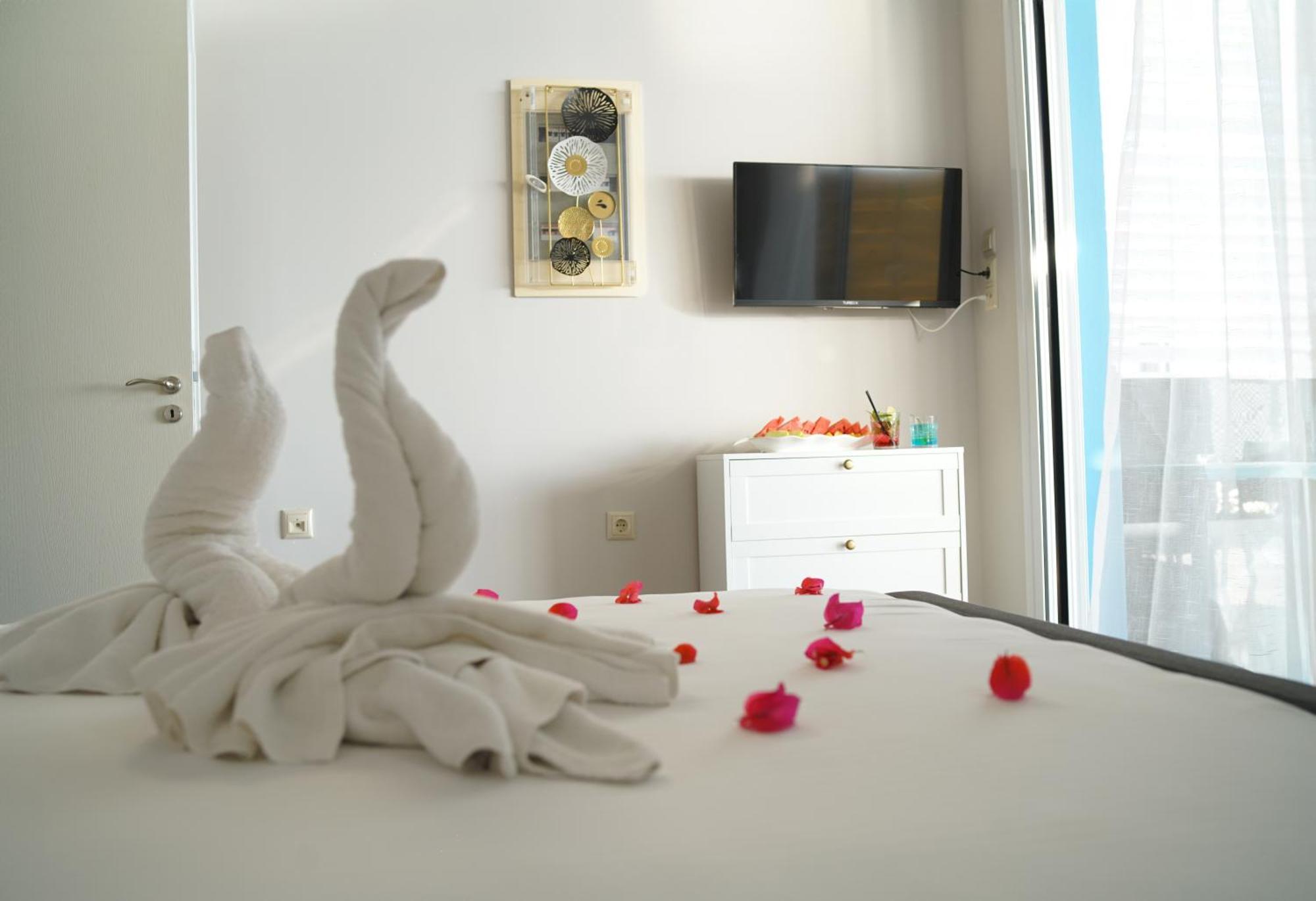Must Boutique Hotel&Restaurant Kanali  Extérieur photo